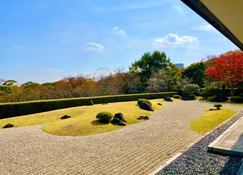 万博記念公園内にある日本庭園内の庭園