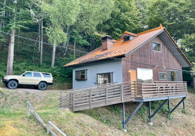 長野県にある山村テラス 木馬のワルツの外観の様子