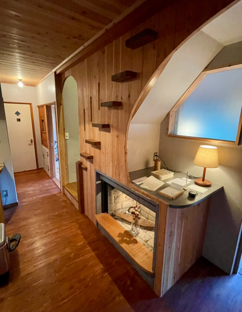 長野県にある山村テラス 木馬のワルツの室内の様子