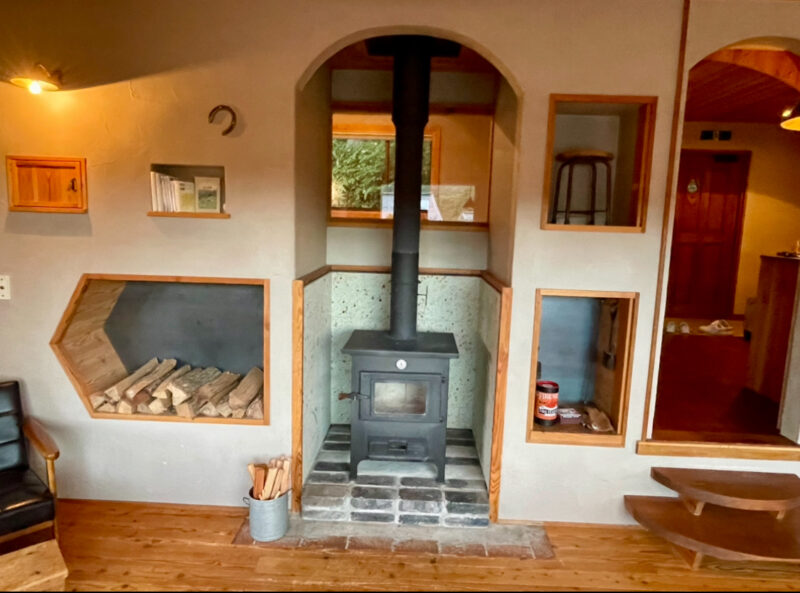 長野県にある山村テラス 木馬のワルツの室内の様子